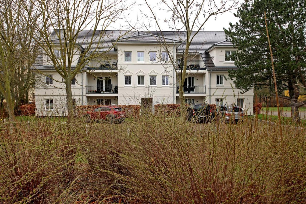 Haus Pamir - Ferienwohnungen Nienhagen Exterior foto